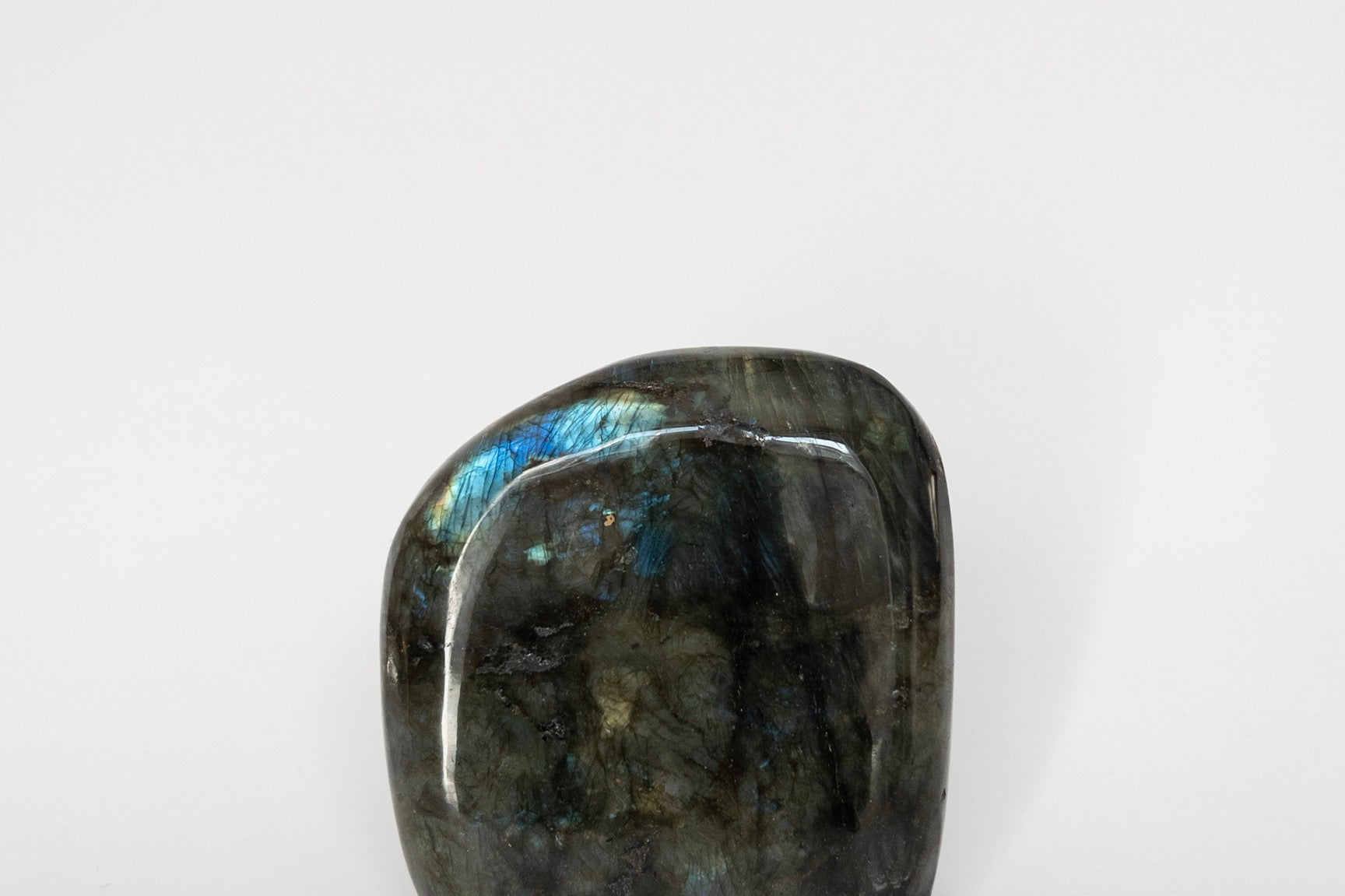 Forme libere di labradorite